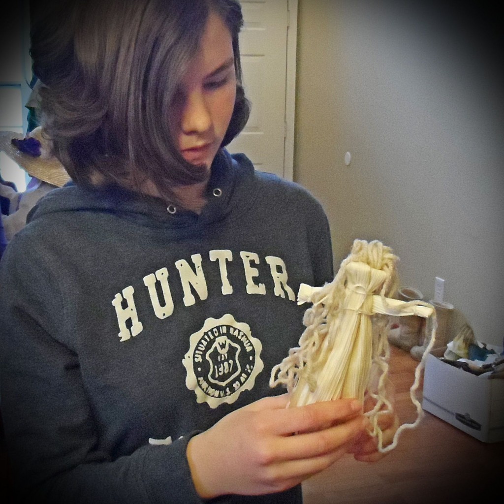 Making Corn Husk Dolls